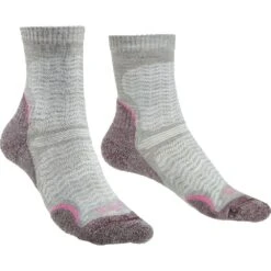 Bridgedale Womens Hike Ultra Light T2 Merino Walking Socks